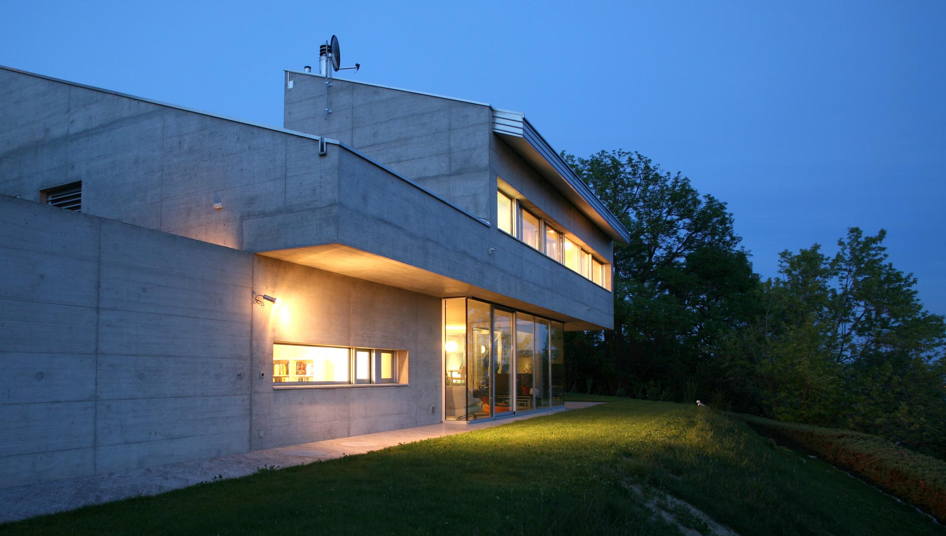 arimmo Immobilien Treuhand GmbH